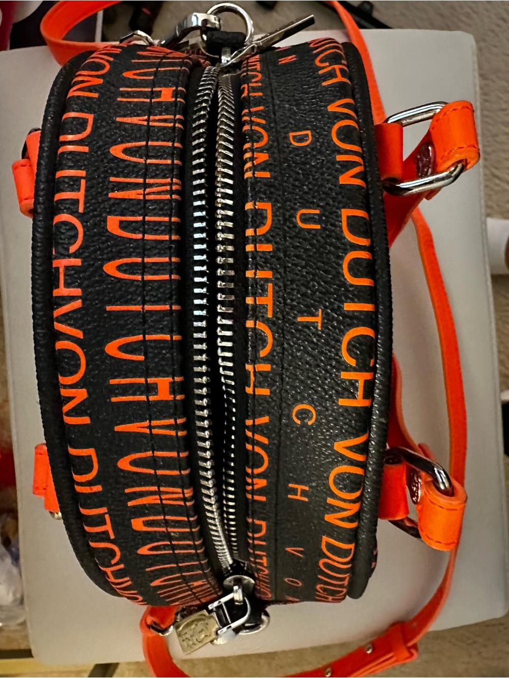 NWNT Von Dutch Bowling Bag - Picture 6 of 10